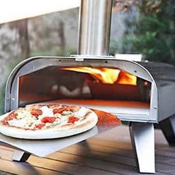 Brand New Pizza Oven