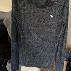 Abercrombie Kids Sweater Size. 15/16 Youth. New