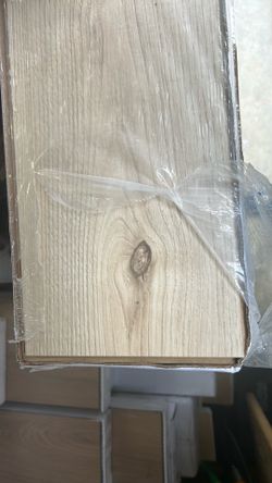 Laminate floor for sell