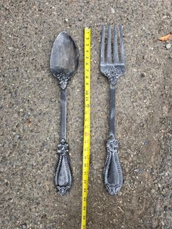 Oversized Large Metal Fork and Spoon Wall Decor