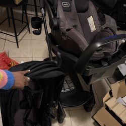 Even Flo Pivot Travel System Set