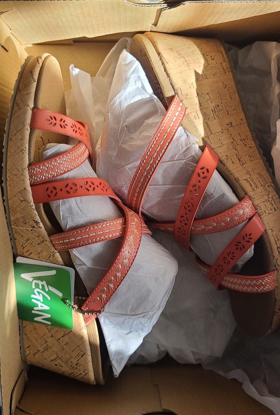 Sketchers Woman Beverlee Tiger Posse Coral Color Size 11 New