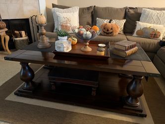 Heavy Jerome's Farmhouse Coffee Table - Solid Wood Turned Legs (54x32)