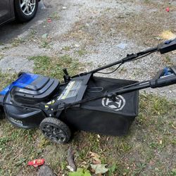 $250