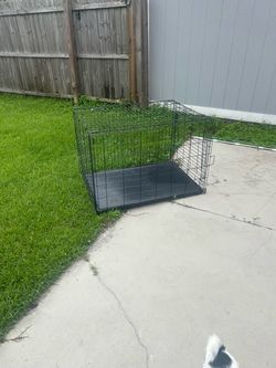 Large Black Wire Dog Crate with Tray