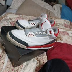 Air Jordan 3 Fire Red 2006 Size 9.5See Description For Details 