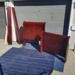 Looking For A Twin Sheigh bed??