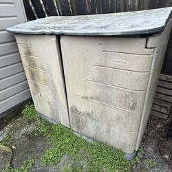 Rubbermaid Outdoor Storage Shed Double Door Lift Roof