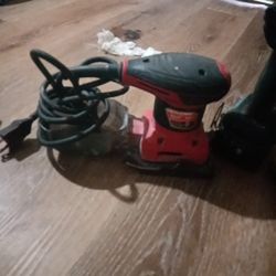 Milwaukee 1/4 Sheet Palm Sander 6933-21