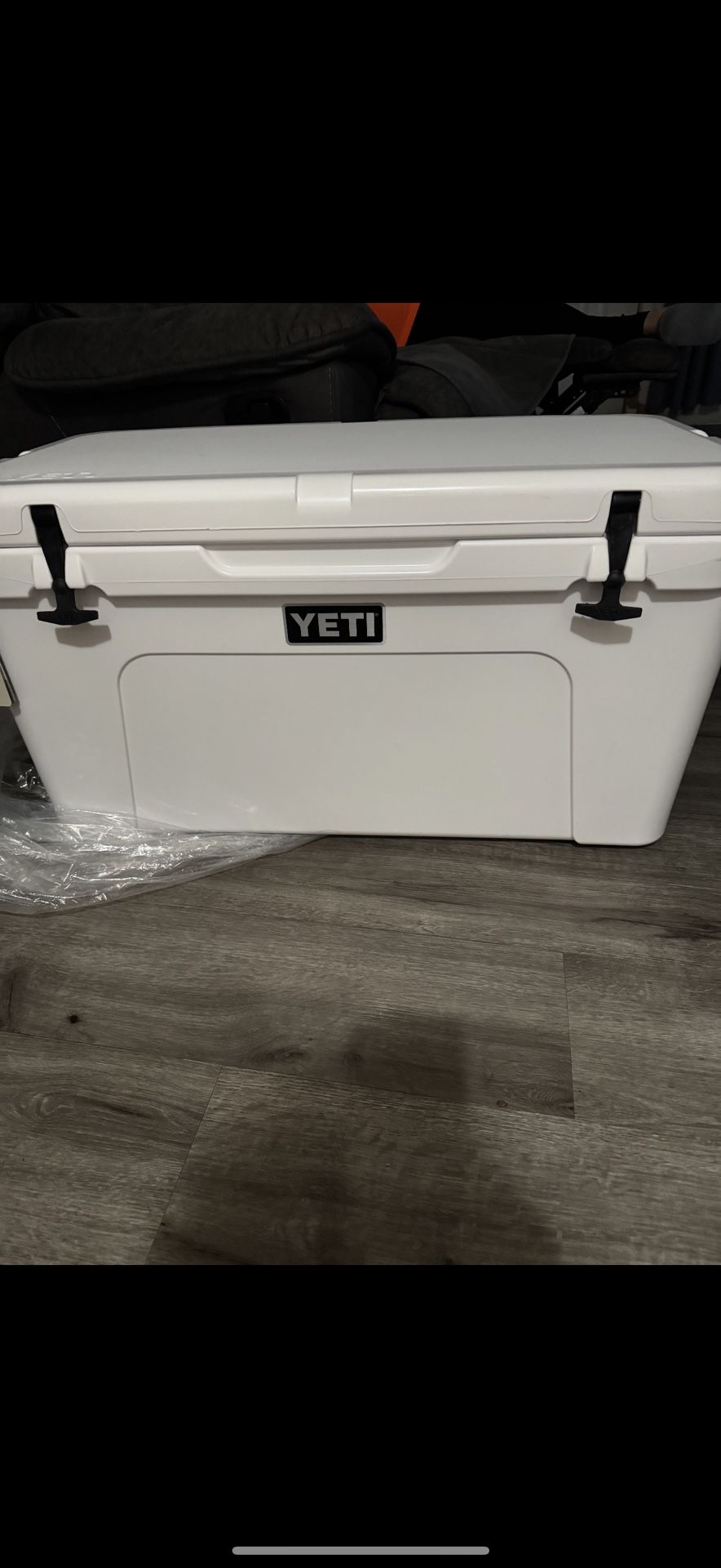 Yeti 75 Hard Cooler