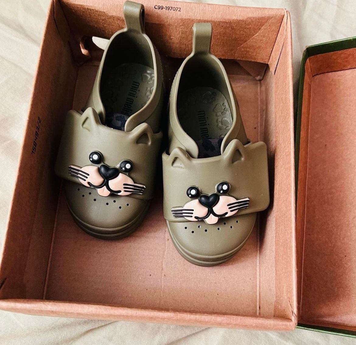 Cute 5T Toddler Shoes “Mini Melissa” Brand