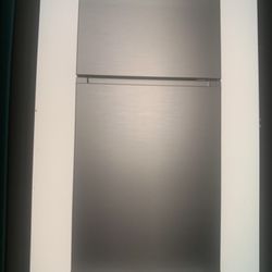 Brand New Kenmore Freezer & Refrigerator  18.2 Cubic Feet 