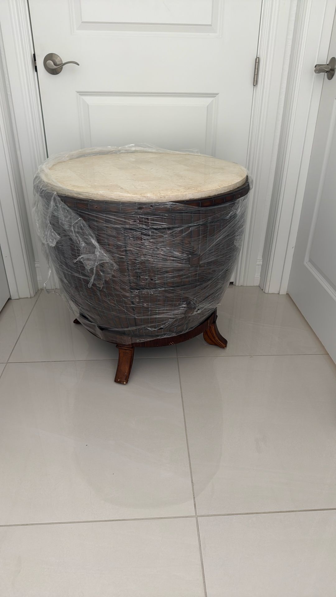 Round Side Table /marble Top