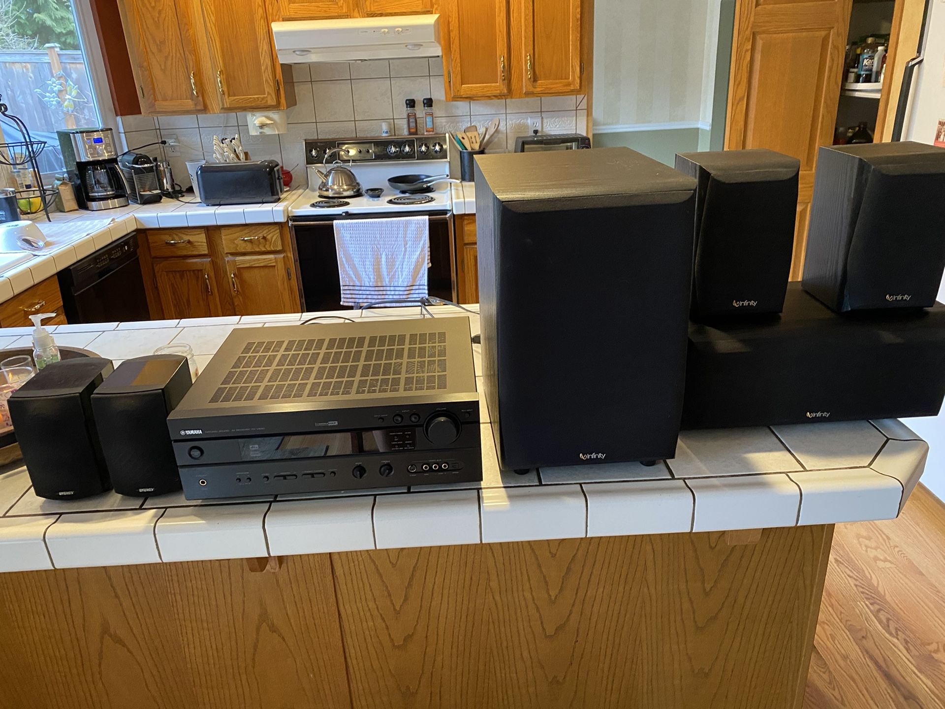 AV Surround Sound System- Yamaha RX-V630 AV Receiver w. Infinity Primus Speakers, Plus 2- Energy Take 5.2 Satellite Speakers