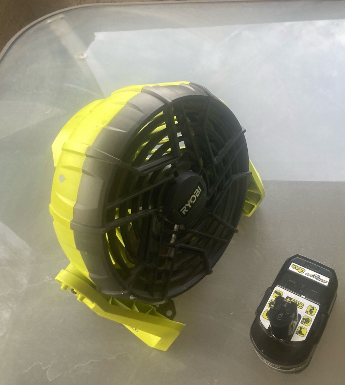 Ryobi One Cordless fan + 3.0 aH Battery 