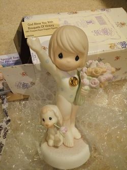 Precious Moments Figurine - 1997