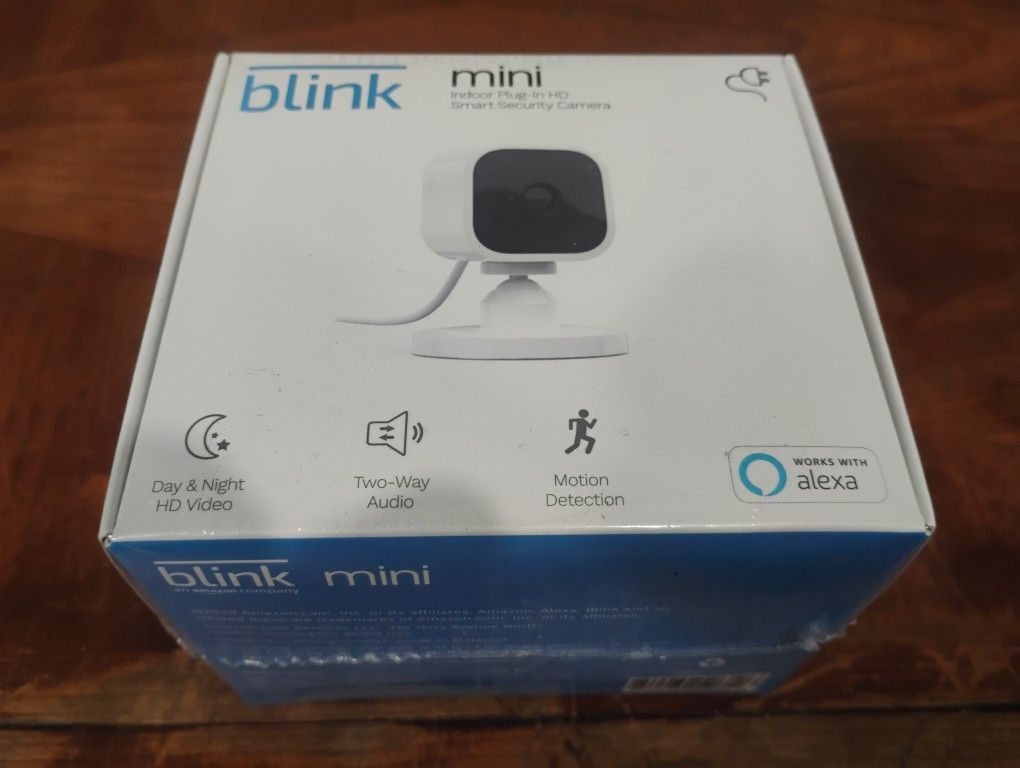 NEW Blink Mini Indoor Plug In Security Camera