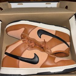 Nike Dunk Mid Amber Brown