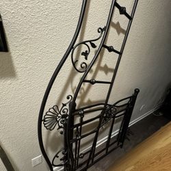 Day Bed Frame - Twin