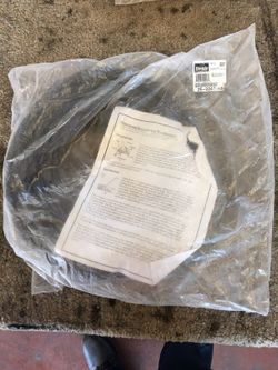 Windshield weather strip