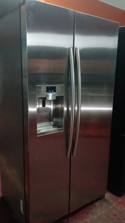 Fridge Samsung 💲 359