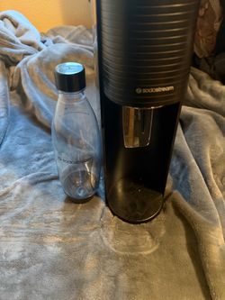 SodaStream Sparkling Water Maker with Bottle