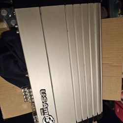 US AMPS MERLIN  MD41 4 CHANNEL BASS/HIGH  AMPLIFIER 