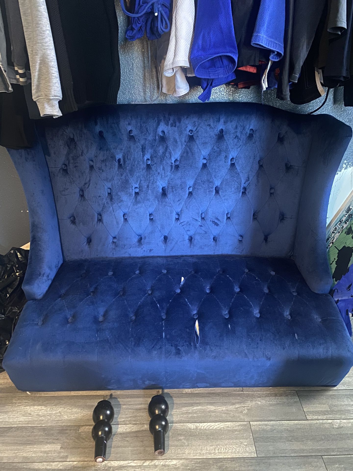 Love seat couch