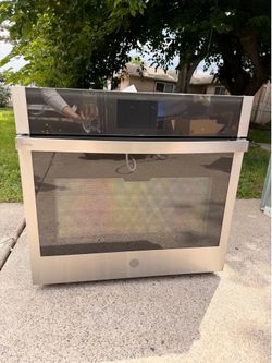 Wall oven with convection 30” NEW Ge brand