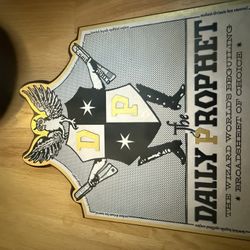 Noble Collection Original Harry Potter DAILY PROPHET Wall Plaque 