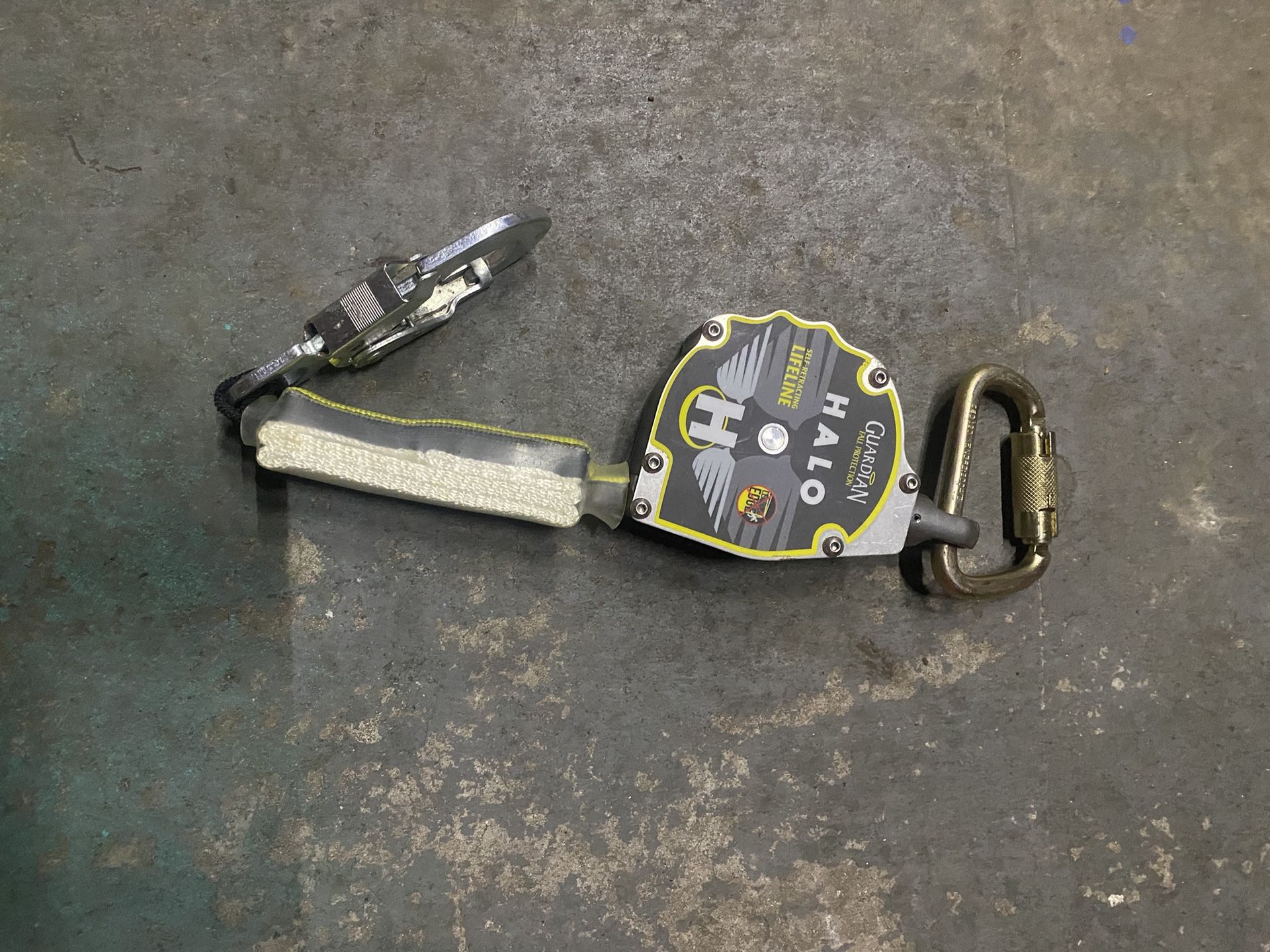 Guardian Halo Retractable