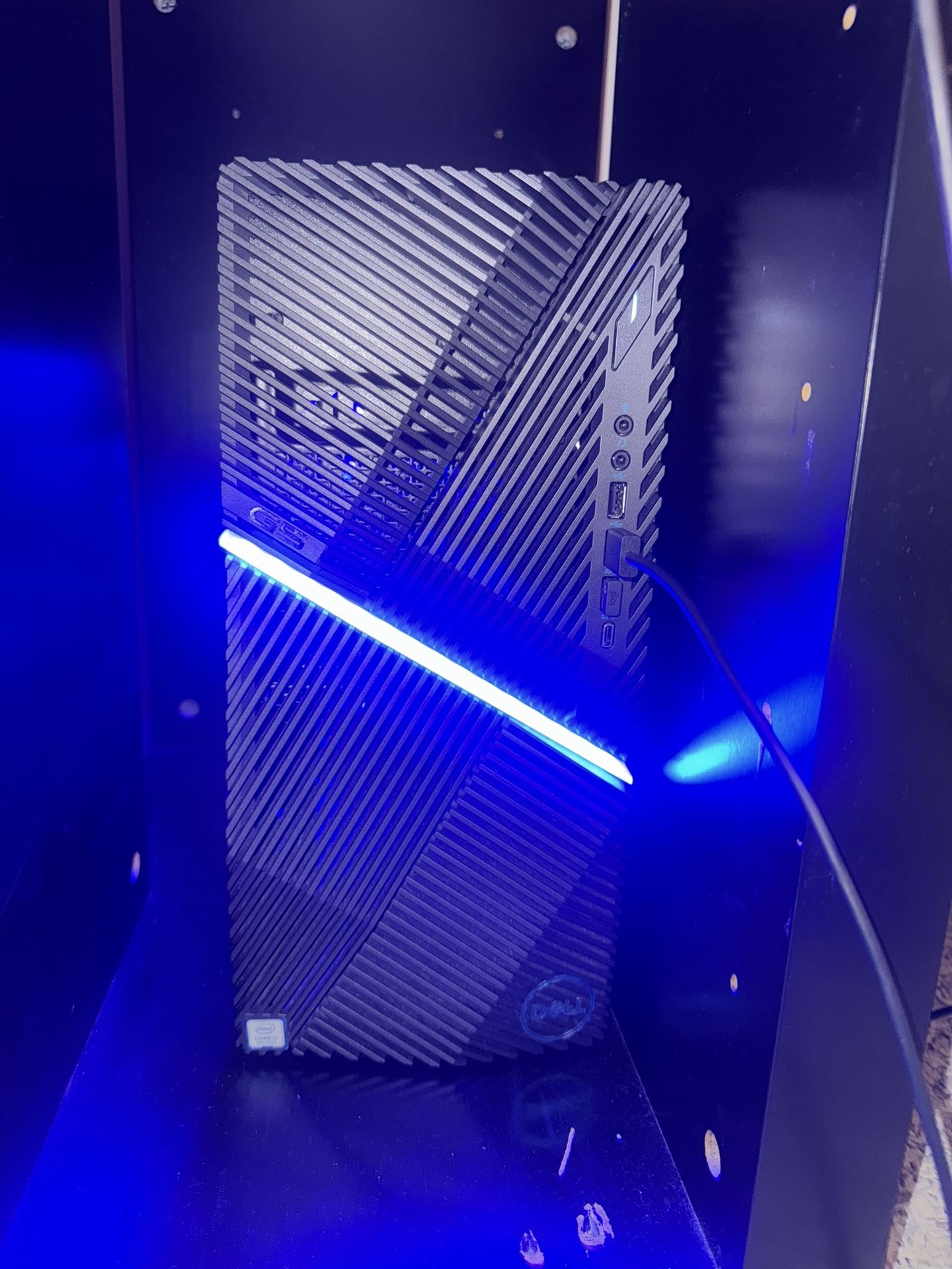 Dell G5 Gaming PC – i7 / RTX 2060 Super / 32GB RAM / 1TB