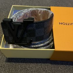 LV Belt