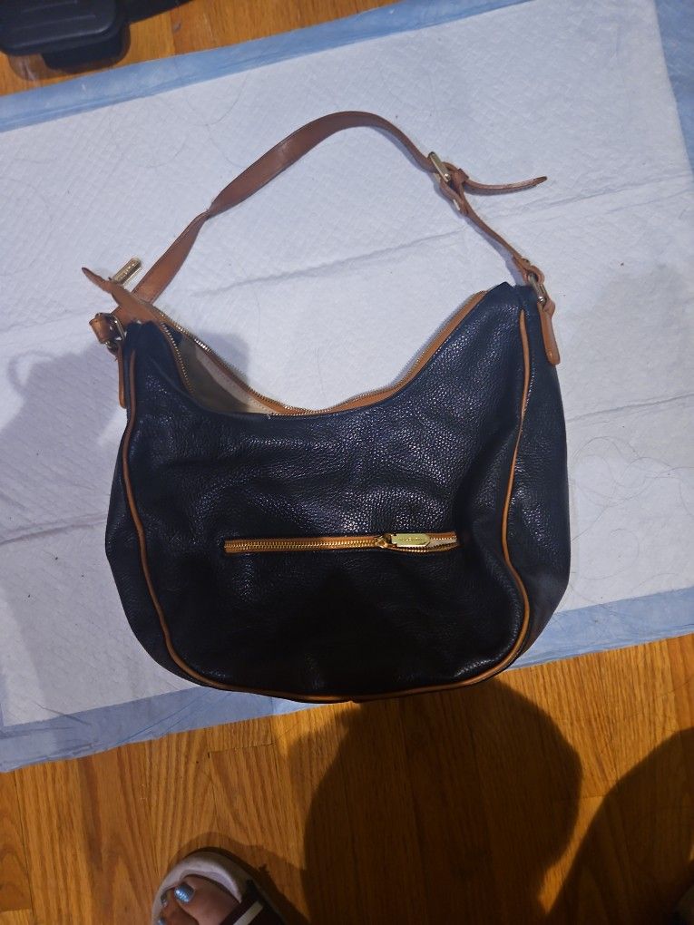 Black Leather Valentino Purse