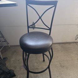 bar stools set of two 