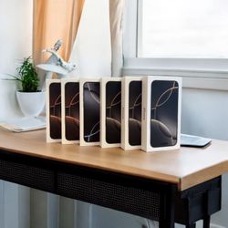 AP7 Apple iPhone 16 Pro Max 256gb unlocked new sealed 