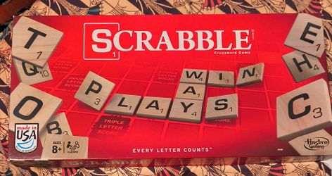 Hasbro Scrabble Crossword Board Game