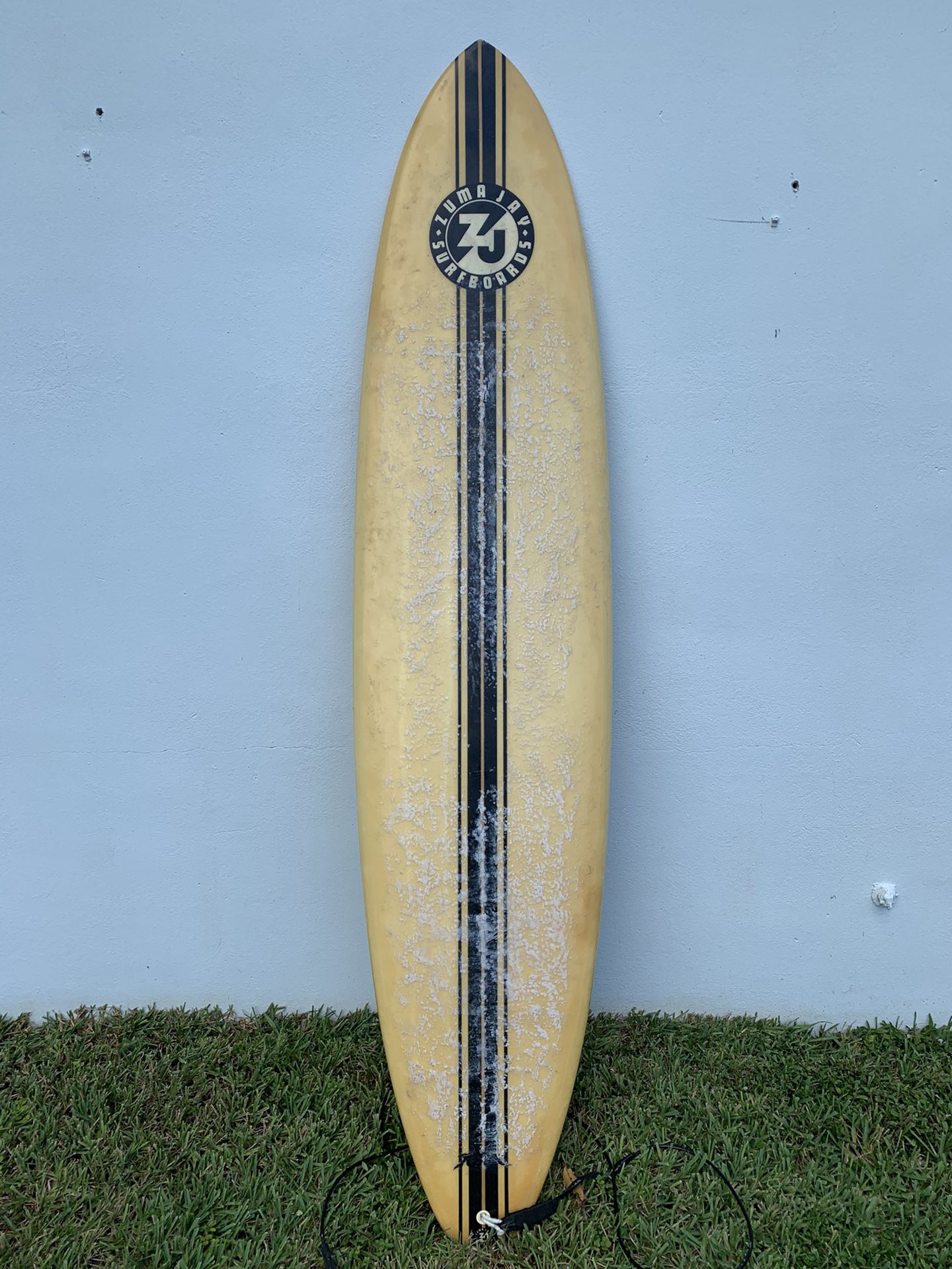 Zuma Jay Malibu California 7’ 8” Surfboard 3 Fins W/ Leash