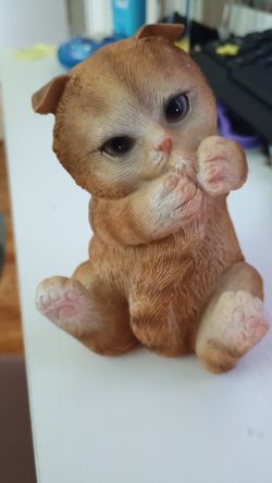 Cute Cat Figure