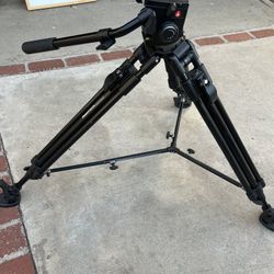 Manfrotto Tripod