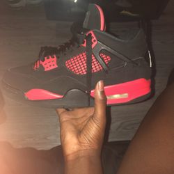 Jordan 4 Red Thunder 