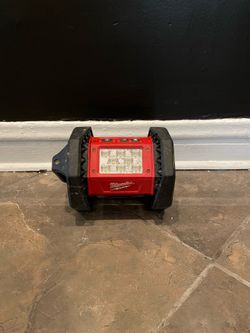 Milwaukee M18 LED Flood/Work Light – Tool Only