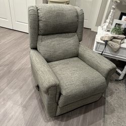 Recliner Chair 