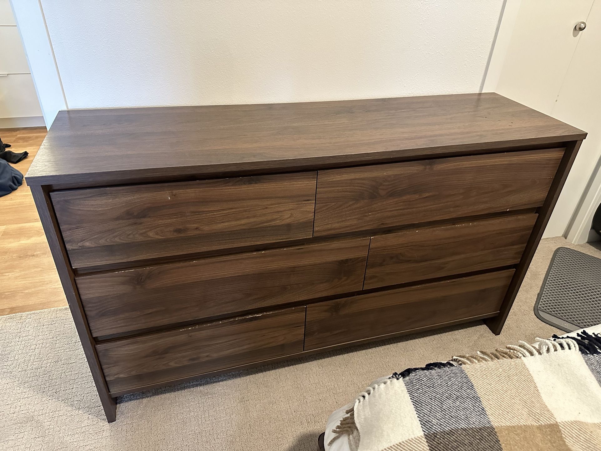 Dresser for Sale in Seattle, WA OfferUp