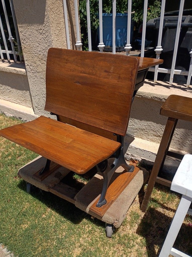 Old School Desk - Escritirio Vintage