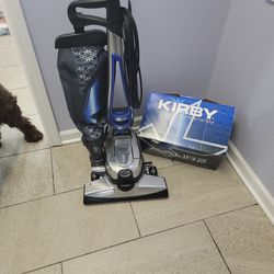 Kirby vacuum and all accessories 6 month old never hardly used