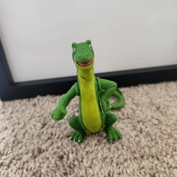 Rainforest Cafe 2000 iguana toy figure