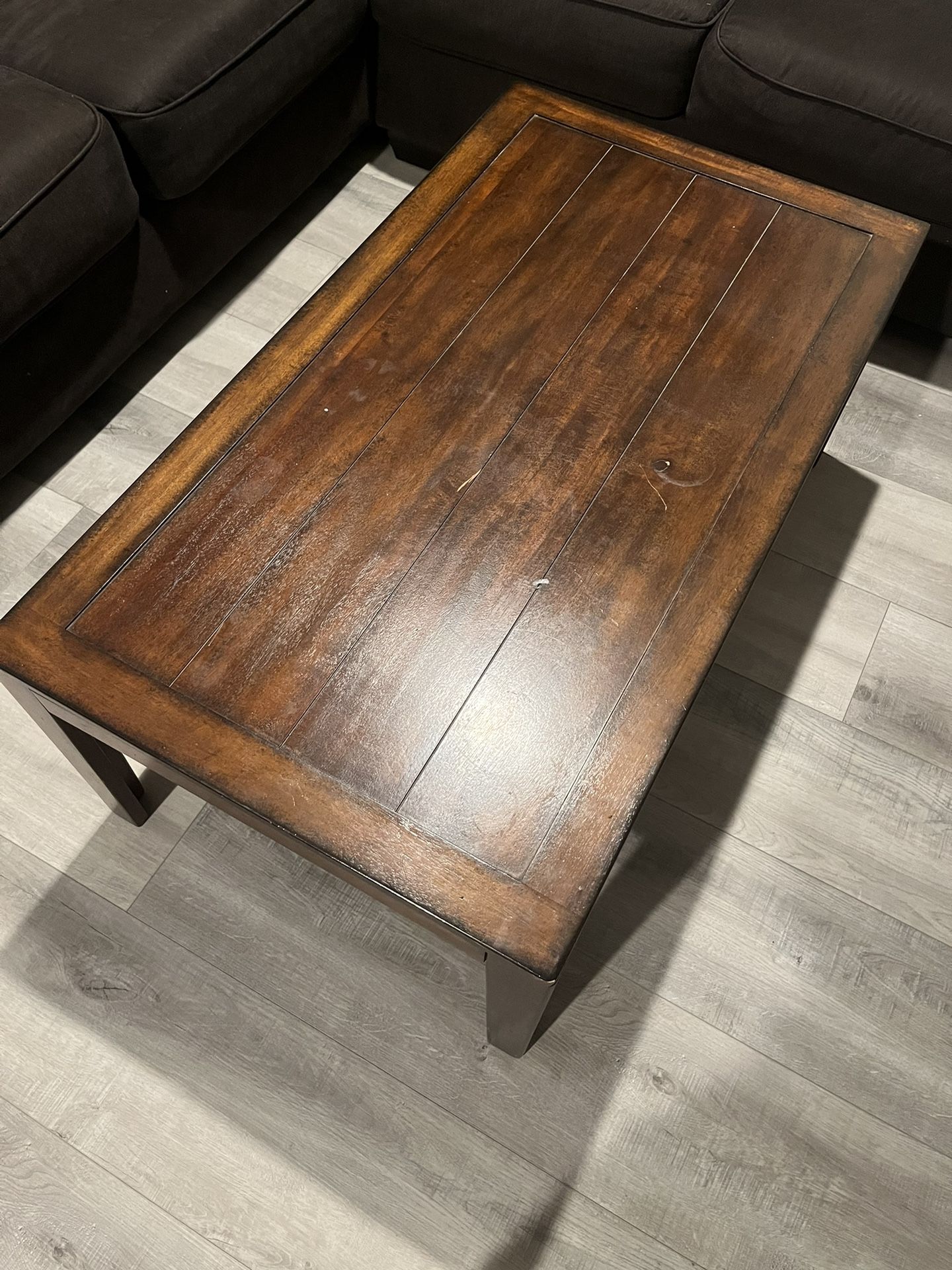 Free: Coffee Table