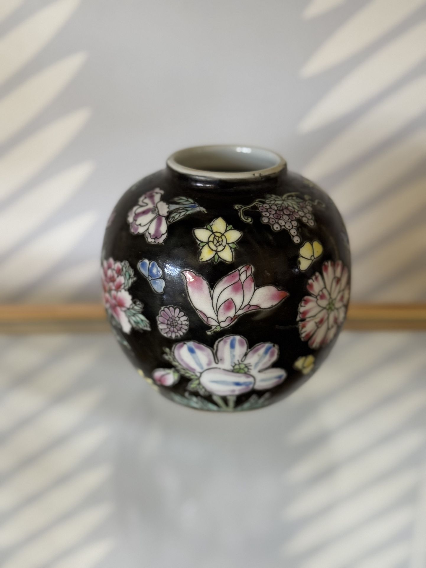 Vintage Chinoiserie Floral Vase