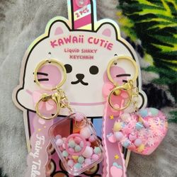 TRENDING NOW: KAWAII CUTIE LIQUID SHAKY KEYCHAIN